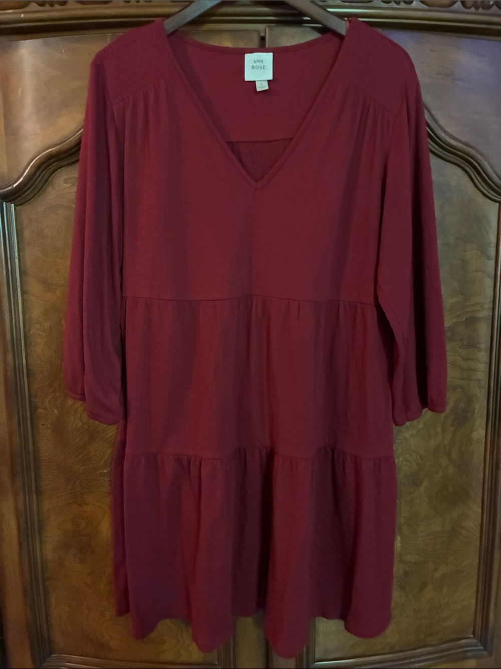 Knox Rose Burgundy V-Neck Tiered  dress L